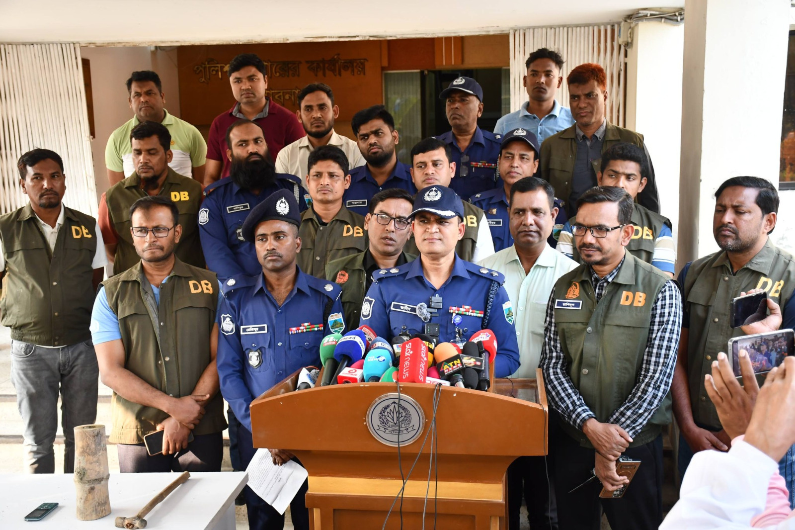 পাবনায় দাদি নাতনিকে হত্যার রহস্য উদঘাটন, গ্রেফতার ১