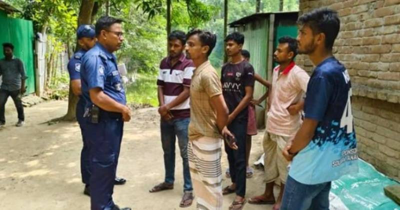 কুষ্টিয়ায় ছাত্রদল নেতার বাড়িতে হামলার অভিযোগ