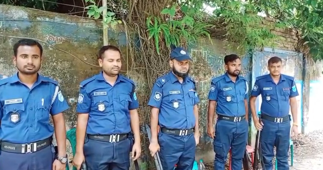 গোপালগঞ্জে আ. লীগের প্রতিষ্ঠাবার্ষিকী ঘিরে প্রশাসনের কড়া নজরদারি