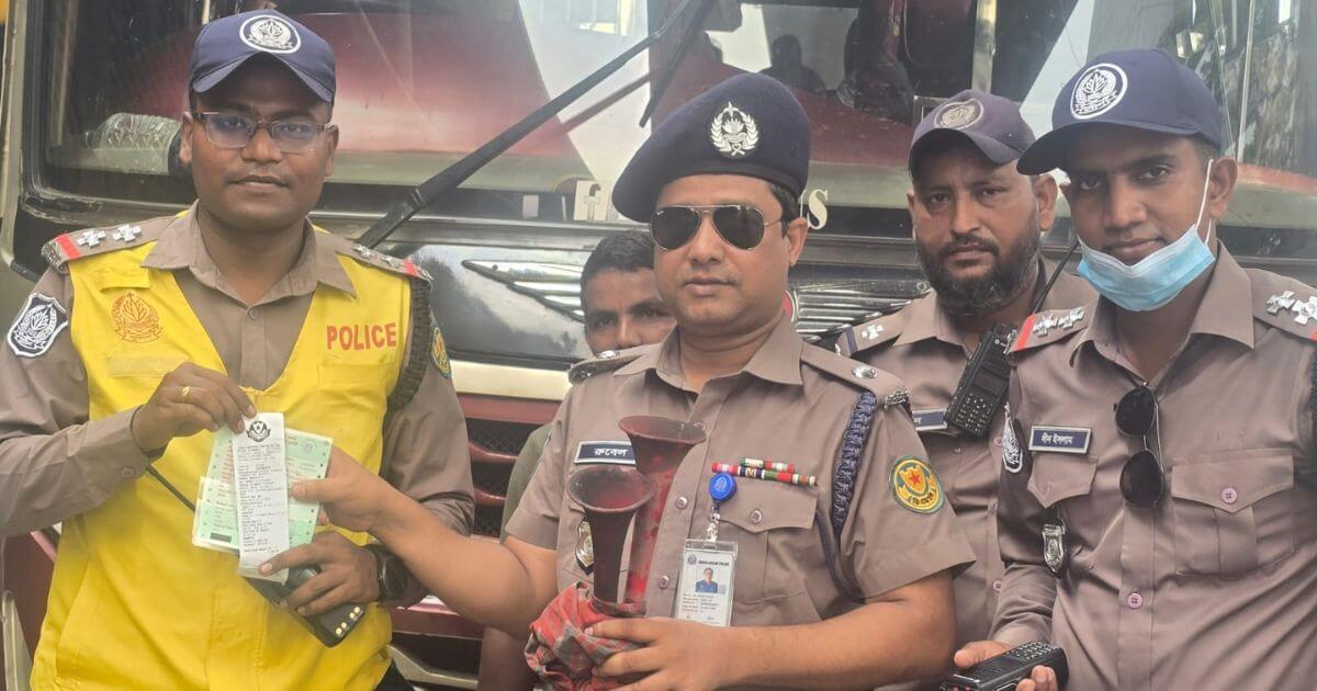 ঘোষিত নীরব এলাকায় হাইড্রোলিক হর্ন জব্দ, মামলা করলেন এডিসি রুবেল