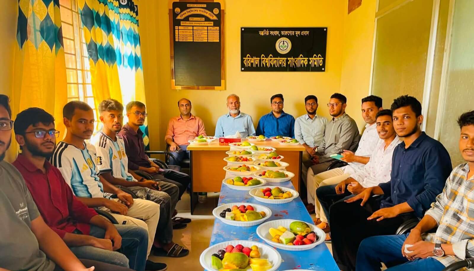 বরিশাল বিশ্ববিদ্যালয় সাংবাদিক সমিতির মৌসুমি ফল উৎসব 